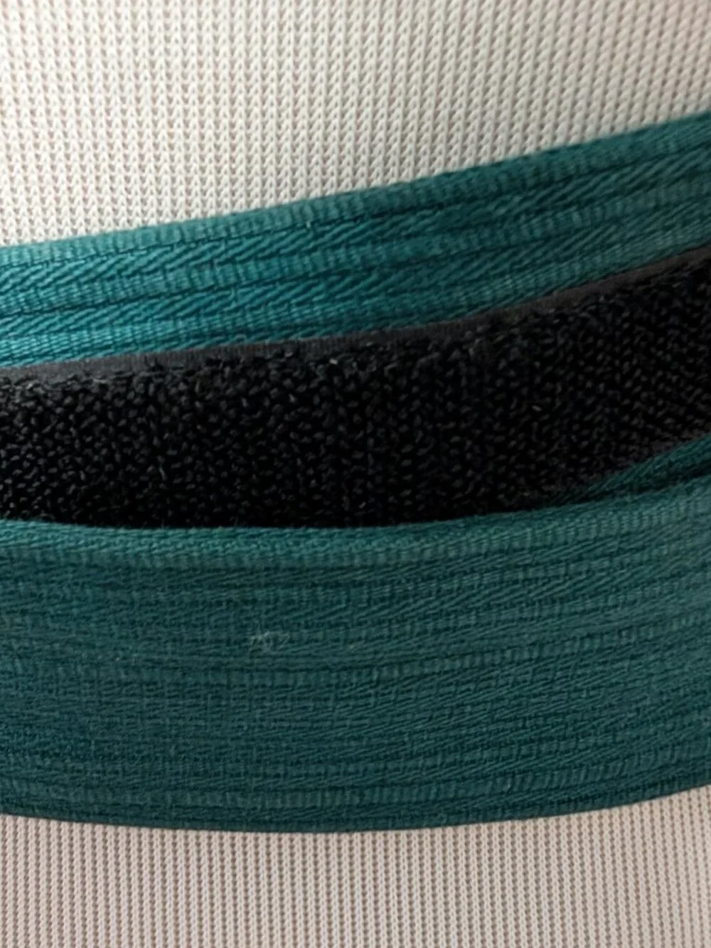 Vintage Carolyn Tanner Women OS Green Red Braided Cord Statement Adjustable Belt